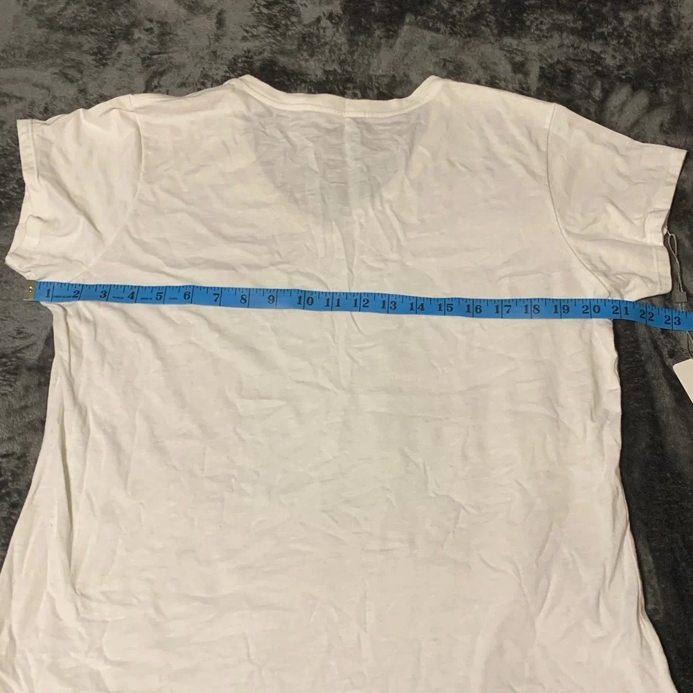 The North Face Women’s White V-Neck Tee with Aqua Graphic - Picture 8 of 10